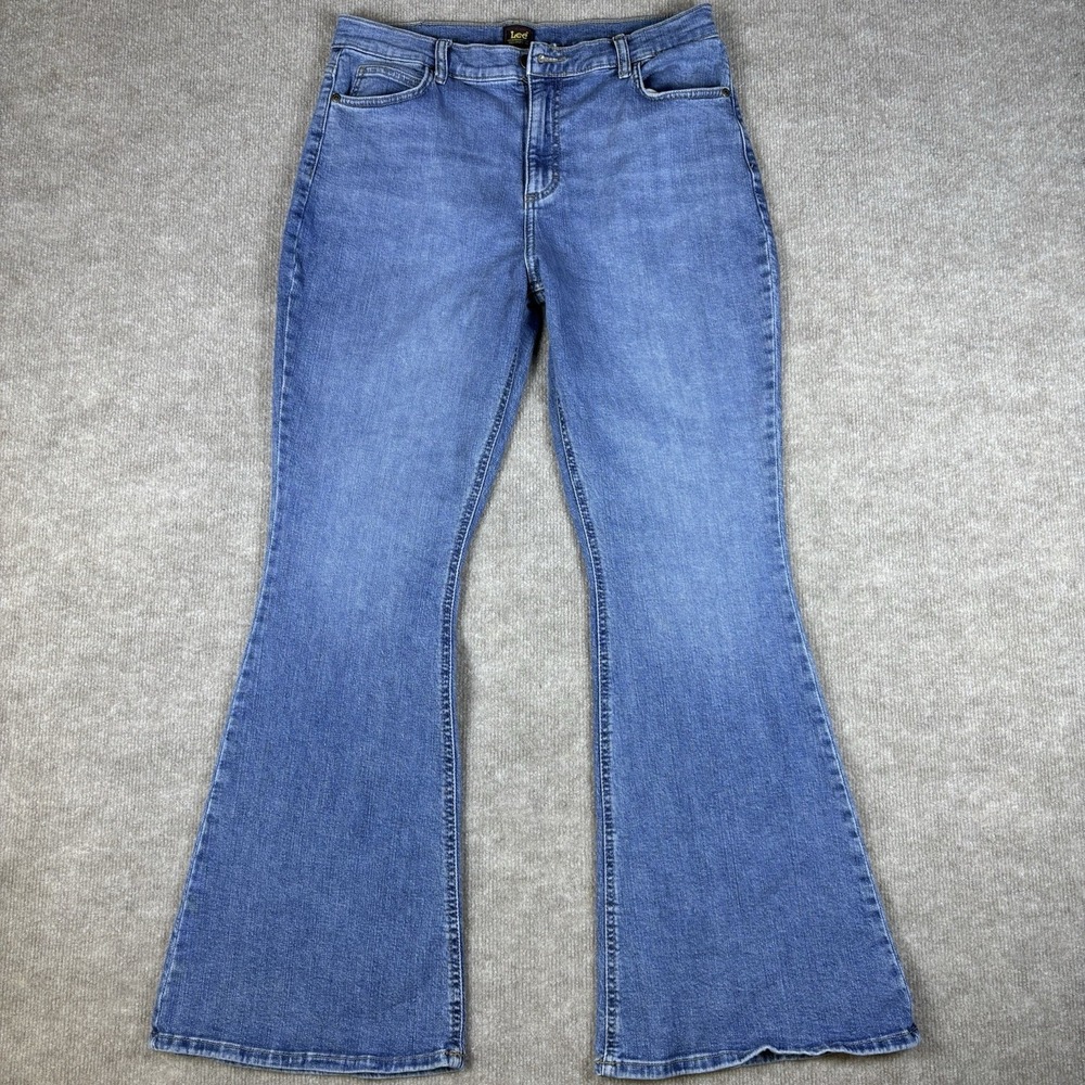 Lee Womens Size 14 Short Jeans Blue Stretch Denim Flare Bootcut Pants‎